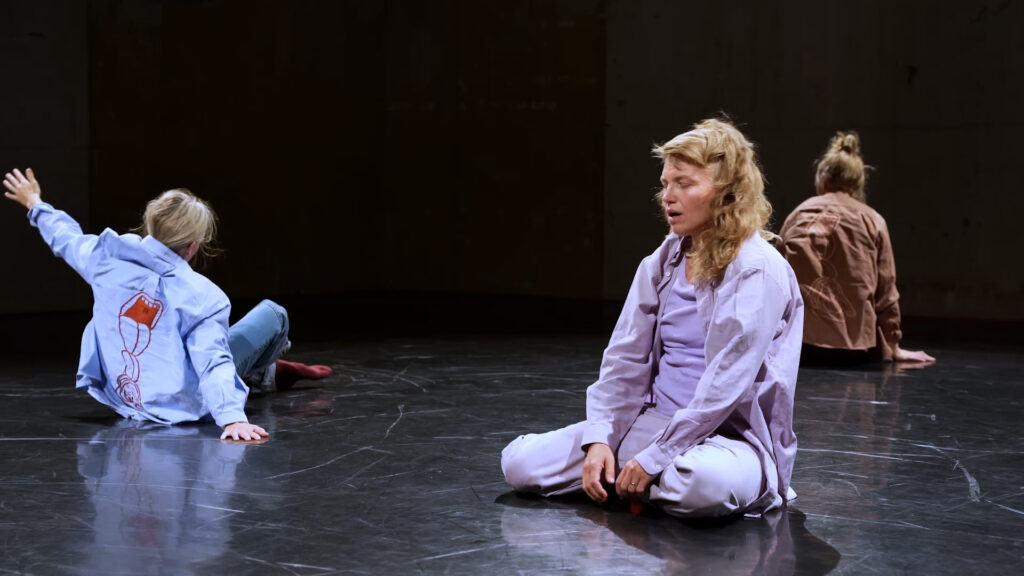 Sequence 01.00_24_20_03.Still005